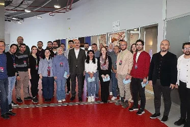 Başkan Altay, Konya Bilim Merkezi’nde Gençlerle Bir Araya Geldi